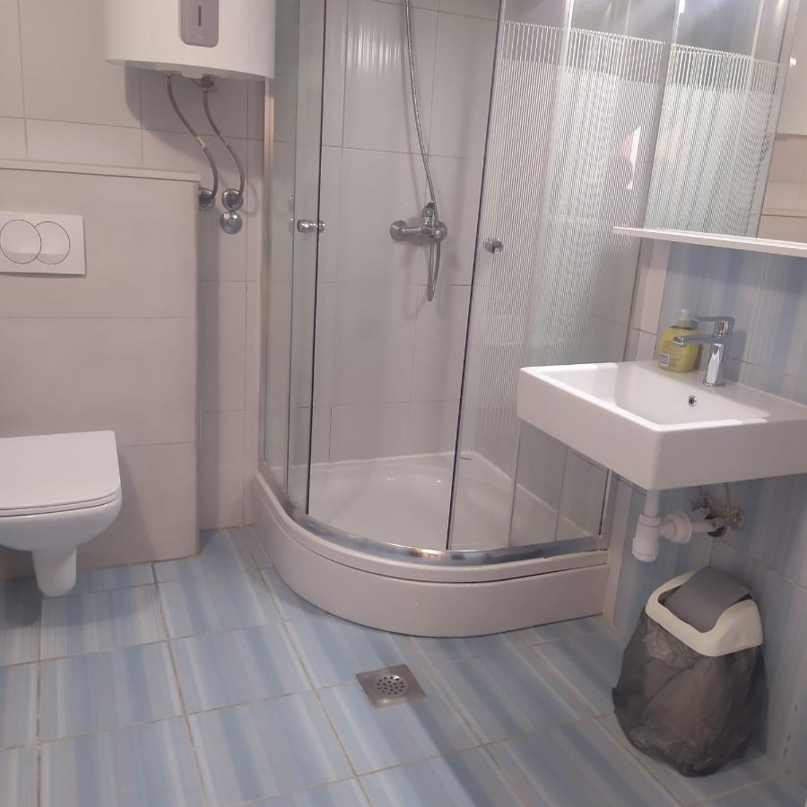 Apartmani Diki มาคาร์สกา ภายนอก รูปภาพ